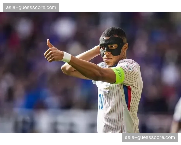 法国足球数据网站发起三月“效率之星”球迷投票,关注非明星球员贡献