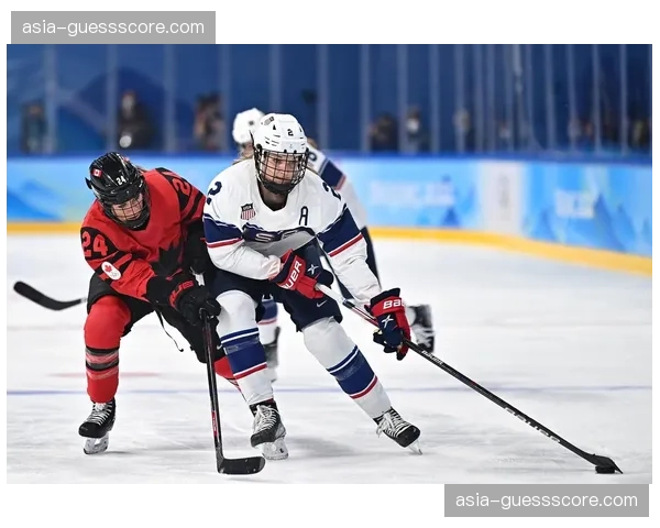 世界女子冰球锦标赛,加拿大队点球战胜美国队夺冠